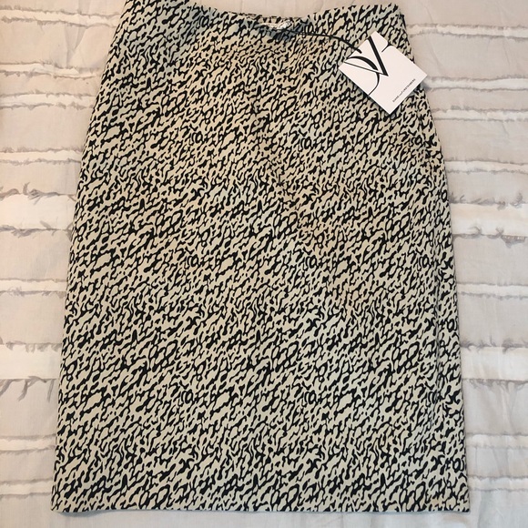 Diane Von Furstenberg Pencil Skirt - Picture 2 of 5